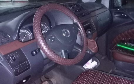 Mercedes-Benz Viano, 2011 год, 2 200 000 рублей, 7 фотография