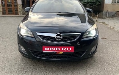 Opel Astra J, 2011 год, 800 000 рублей, 1 фотография