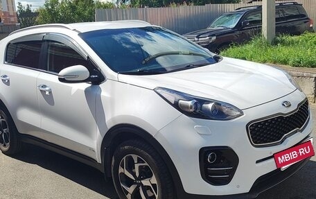 KIA Sportage IV рестайлинг, 2018 год, 2 150 000 рублей, 3 фотография
