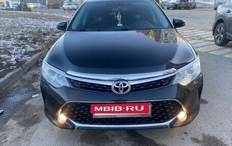 Toyota Camry, 2015 год, 1 970 000 рублей, 4 фотография