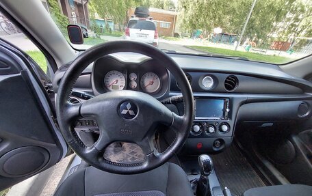 Mitsubishi Outlander III рестайлинг 3, 2003 год, 470 000 рублей, 6 фотография
