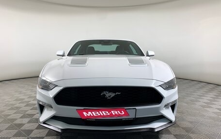 Ford Mustang VI рестайлинг, 2021 год, 2 700 000 рублей, 2 фотография