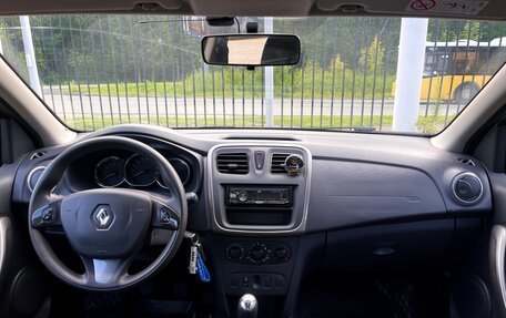 Renault Sandero II рестайлинг, 2016 год, 839 000 рублей, 18 фотография