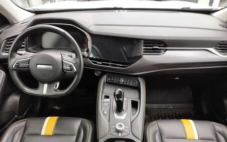 Haval F7x I, 2021 год, 2 200 000 рублей, 9 фотография