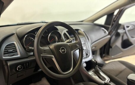 Opel Astra J, 2013 год, 779 000 рублей, 10 фотография