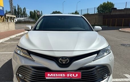 Toyota Camry, 2020 год, 2 900 000 рублей, 1 фотография