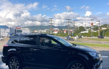 Toyota RAV4, 2017 год, 2 330 000 рублей, 9 фотография