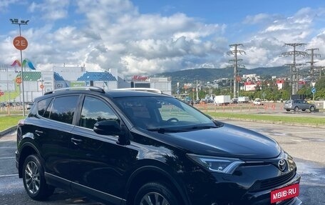 Toyota RAV4, 2017 год, 2 330 000 рублей, 6 фотография