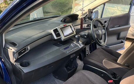 Honda Freed I, 2014 год, 1 350 000 рублей, 16 фотография