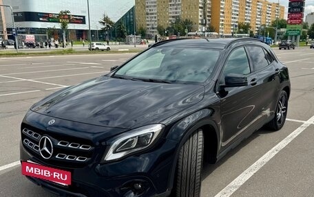 Mercedes-Benz GLA, 2019 год, 3 100 000 рублей, 2 фотография