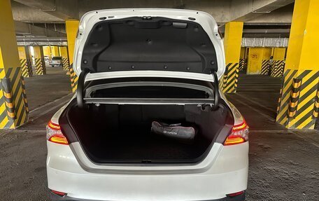 Toyota Camry, 2020 год, 2 900 000 рублей, 8 фотография