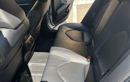 Toyota Camry, 2020 год, 2 900 000 рублей, 12 фотография