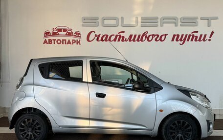 Chevrolet Spark III, 2011 год, 449 000 рублей, 3 фотография