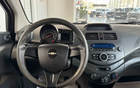 Chevrolet Spark III, 2011 год, 449 000 рублей, 15 фотография