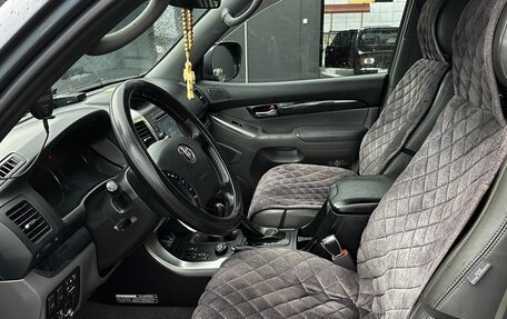 Toyota Land Cruiser Prado 120 рестайлинг, 2008 год, 2 900 000 рублей, 11 фотография