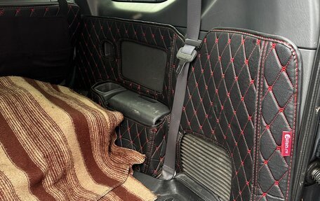 Toyota Land Cruiser Prado 120 рестайлинг, 2008 год, 2 900 000 рублей, 21 фотография