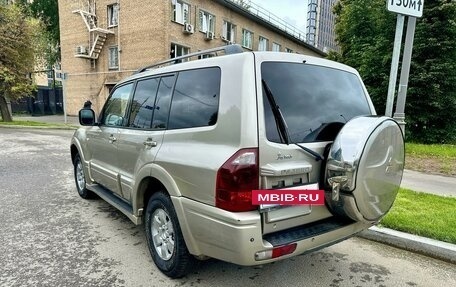 Mitsubishi Pajero III рестайлинг, 2004 год, 880 000 рублей, 7 фотография