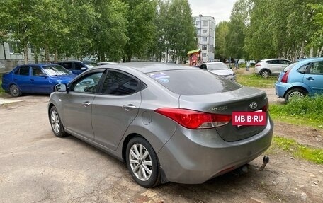 Hyundai Elantra V, 2013 год, 780 000 рублей, 4 фотография
