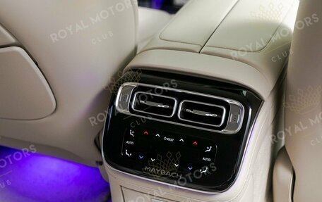 Mercedes-Benz Maybach S-Класс, 2021 год, 39 000 000 рублей, 22 фотография
