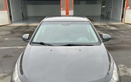 Chevrolet Cruze II, 2011 год, 700 000 рублей, 9 фотография