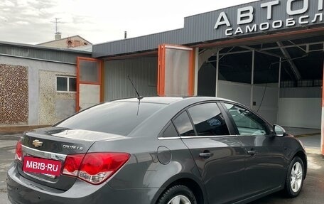 Chevrolet Cruze II, 2011 год, 700 000 рублей, 7 фотография