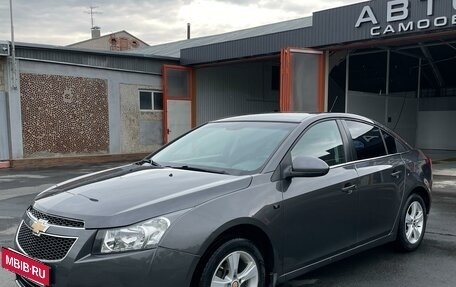 Chevrolet Cruze II, 2011 год, 700 000 рублей, 17 фотография