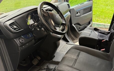 Peugeot Traveller I, 2017 год, 1 750 000 рублей, 14 фотография