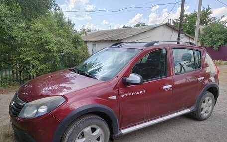 Renault Sandero I, 2012 год, 520 000 рублей, 2 фотография
