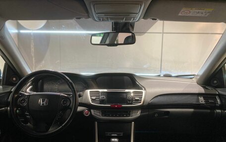 Honda Accord IX рестайлинг, 2013 год, 1 450 000 рублей, 19 фотография
