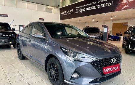 Hyundai Solaris II рестайлинг, 2022 год, 1 549 000 рублей, 3 фотография