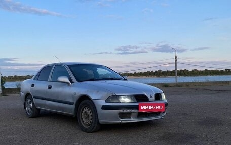 Mitsubishi Carisma I, 2002 год, 200 000 рублей, 9 фотография