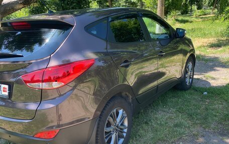 Hyundai ix35 I рестайлинг, 2013 год, 1 350 000 рублей, 2 фотография