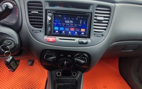 KIA Rio II, 2010 год, 370 000 рублей, 17 фотография