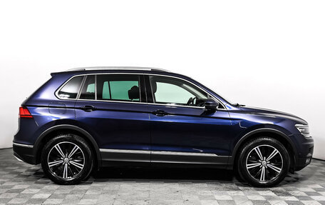Volkswagen Tiguan II, 2017 год, 2 742 000 рублей, 4 фотография