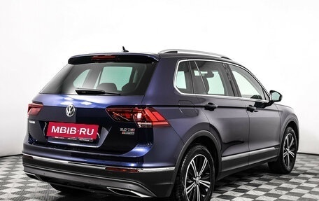 Volkswagen Tiguan II, 2017 год, 2 742 000 рублей, 5 фотография