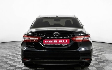 Toyota Camry, 2019 год, 2 770 000 рублей, 6 фотография