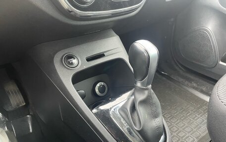 Renault Kaptur I рестайлинг, 2017 год, 1 349 000 рублей, 5 фотография