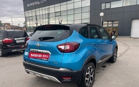 Renault Kaptur I рестайлинг, 2017 год, 1 349 000 рублей, 4 фотография