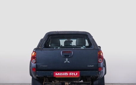 Mitsubishi L200 IV рестайлинг, 2011 год, 1 099 000 рублей, 5 фотография