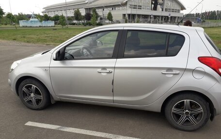 Hyundai i20 IB рестайлинг, 2010 год, 595 000 рублей, 10 фотография