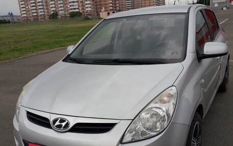 Hyundai i20 IB рестайлинг, 2010 год, 595 000 рублей, 4 фотография