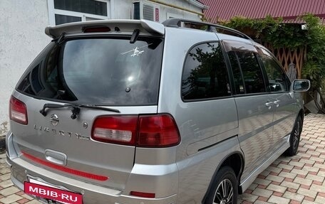 Nissan Liberty, 2004 год, 565 000 рублей, 7 фотография