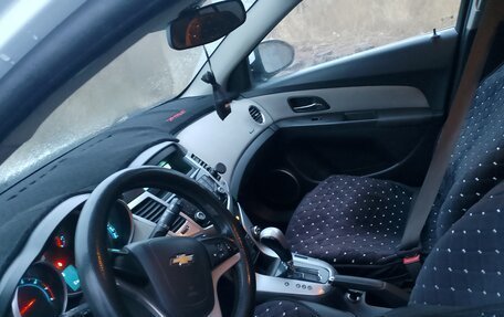Chevrolet Cruze II, 2012 год, 605 000 рублей, 4 фотография