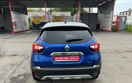 Renault Kaptur I рестайлинг, 2021 год, 1 930 000 рублей, 4 фотография