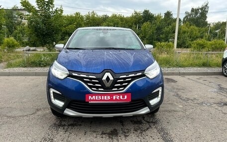 Renault Kaptur I рестайлинг, 2021 год, 1 930 000 рублей, 7 фотография