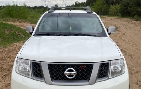 Nissan Navara (Frontier), 2012 год, 1 650 000 рублей, 2 фотография
