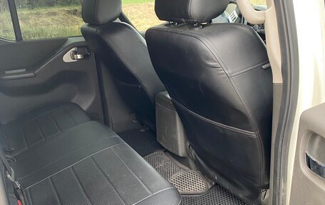 Nissan Navara (Frontier), 2012 год, 1 650 000 рублей, 13 фотография