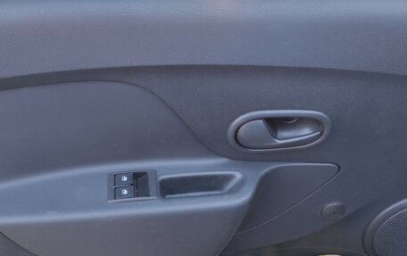 Renault Logan II, 2014 год, 655 000 рублей, 7 фотография