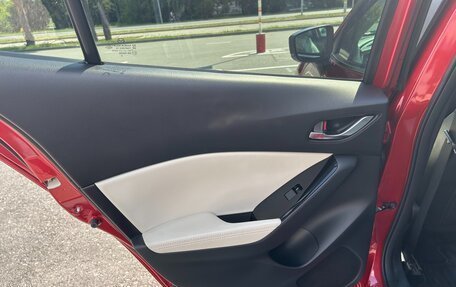 Mazda Axela, 2018 год, 1 700 000 рублей, 24 фотография