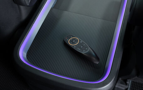 Hyundai Staria, 2023 год, 5 990 000 рублей, 24 фотография